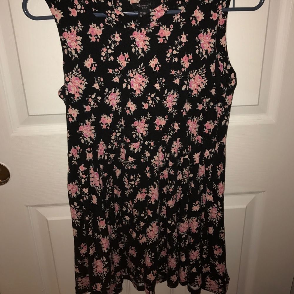 Floral cotton dress