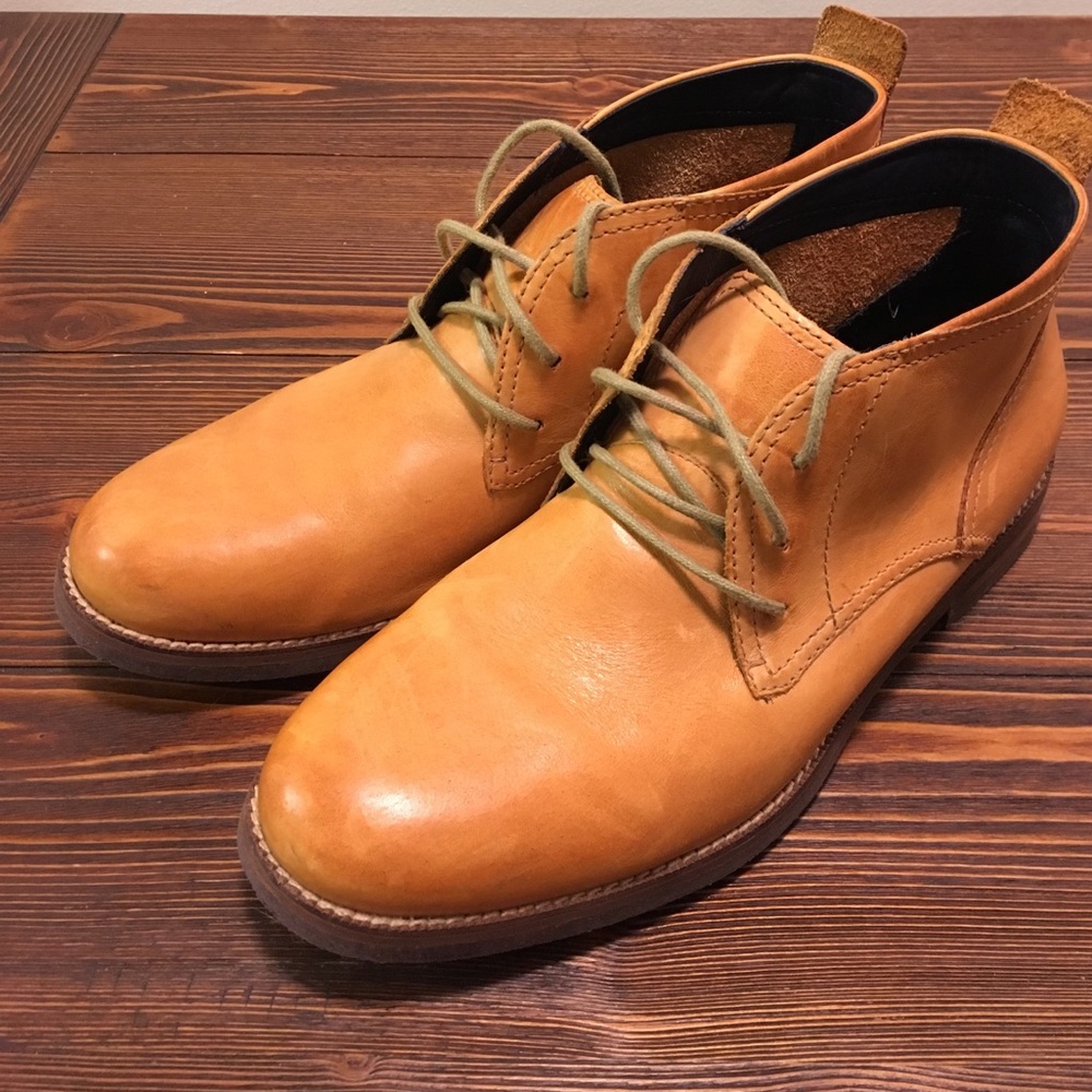 Worn only a few times