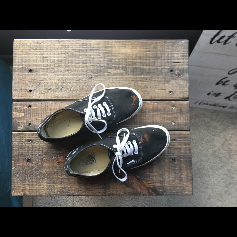 Black vans