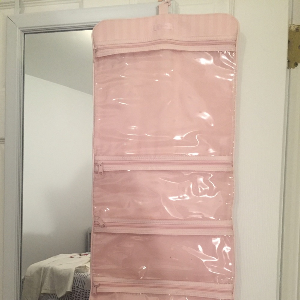 Victoria Secret Make-Up/Accessories holder