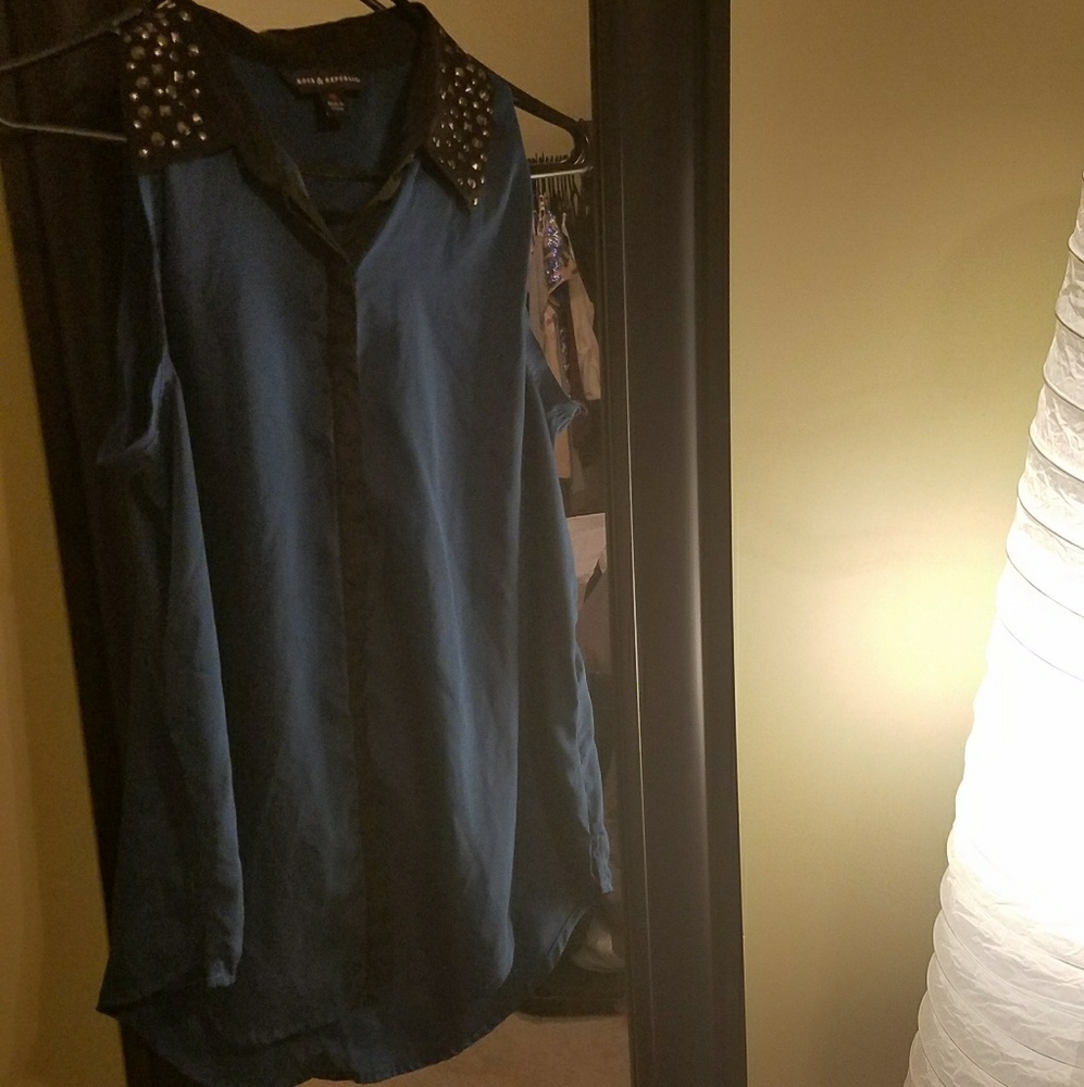 Rock and Republic button down