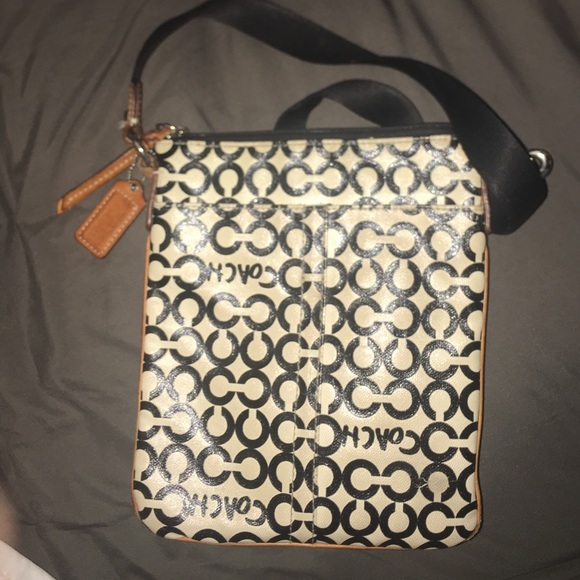 Coach Crossbody - Picture 2 of 5