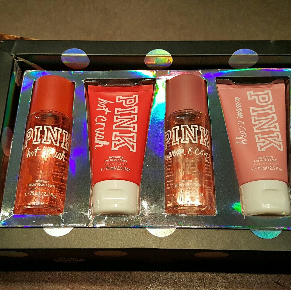 Pink Victoria box gift set...body spray and lotilm