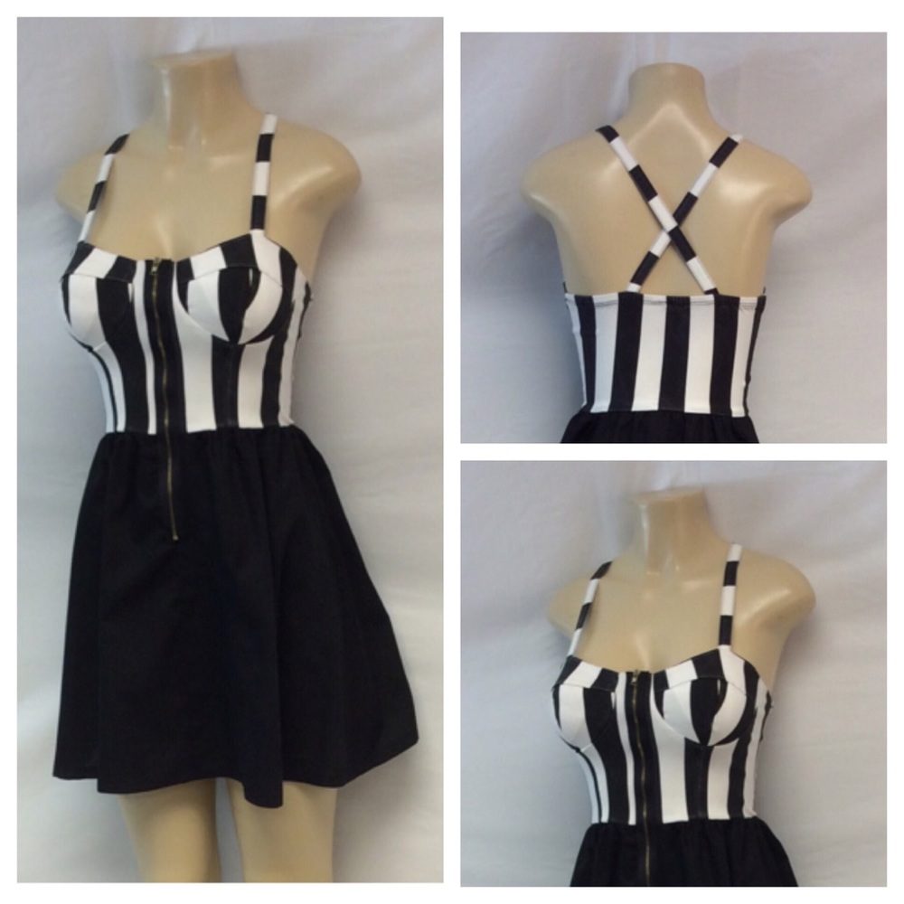 LOVELY DAY SUMMER DRESS