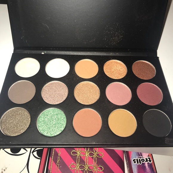 Morphe x KathleenLights - Picture 3 of 3