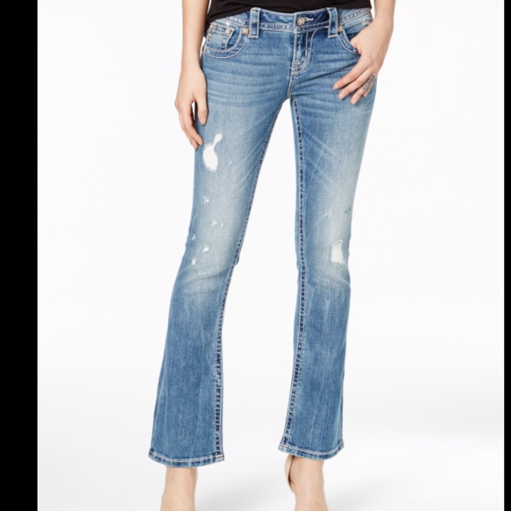 Miss Me Medium Wash Embroidered Ripped Bootcut NWT - Picture 2 of 4