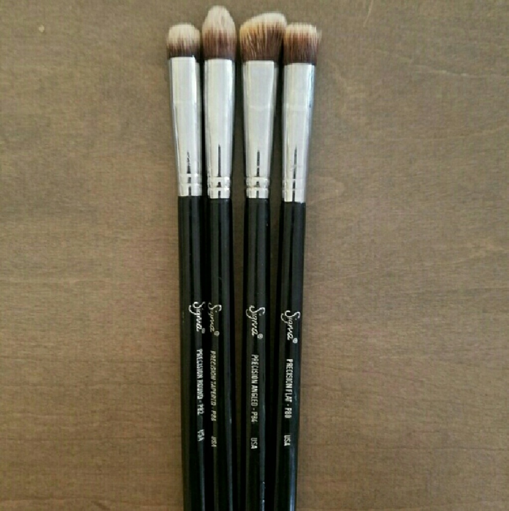 Set of TWO Sigma Brushes