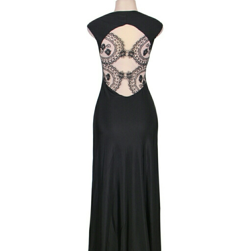 Elegant Square Collar Embroidered Formal Dress - Picture 2 of 8