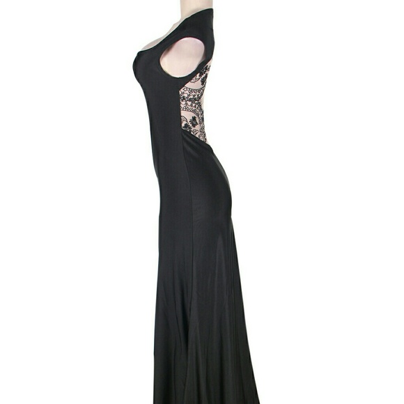 Elegant Square Collar Embroidered Formal Dress - Picture 6 of 8