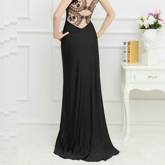 Elegant Square Collar Embroidered Formal Dress - Picture 7 of 8