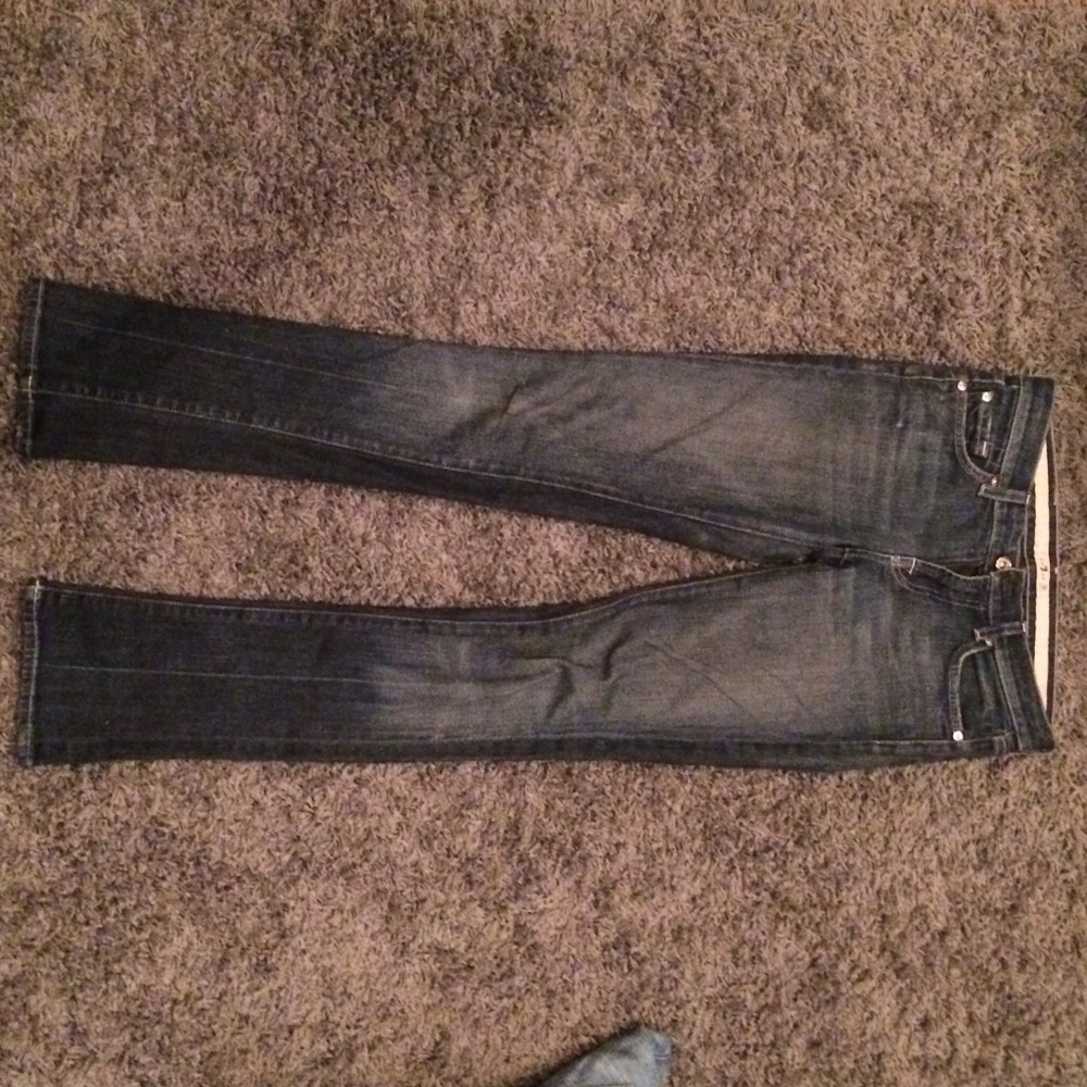 Seven7 for all humanity size 24