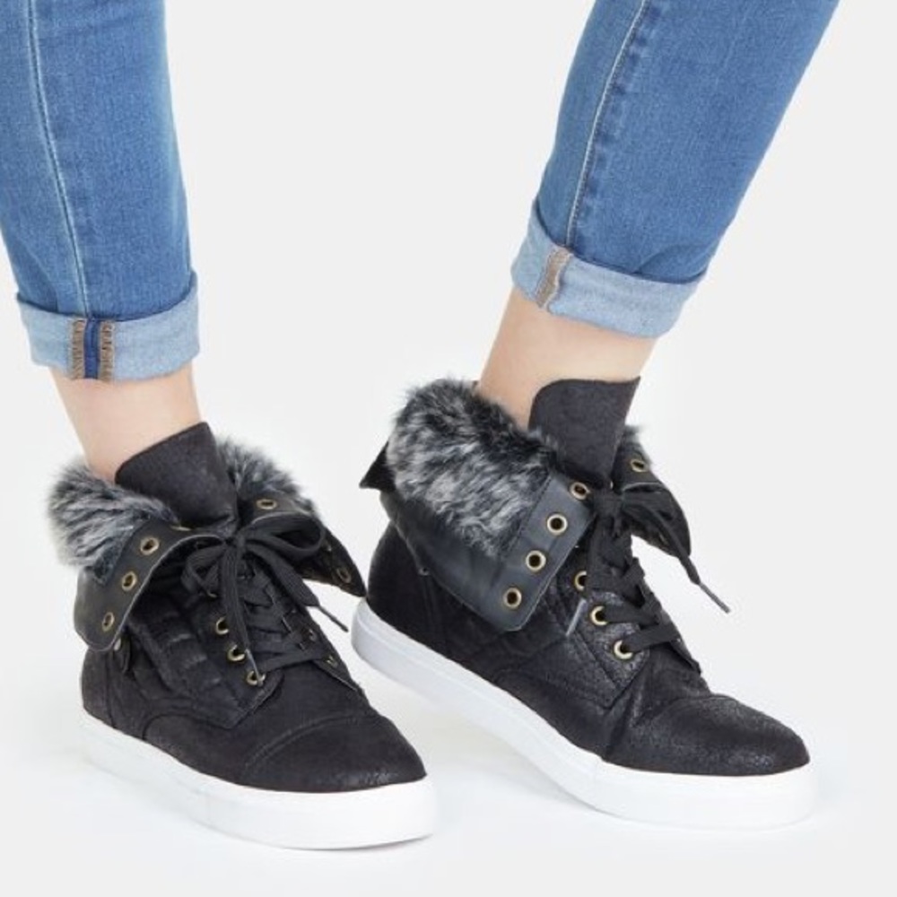 Justfab Elakshi Sneakers!