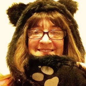 Meet your Posher, Laurel