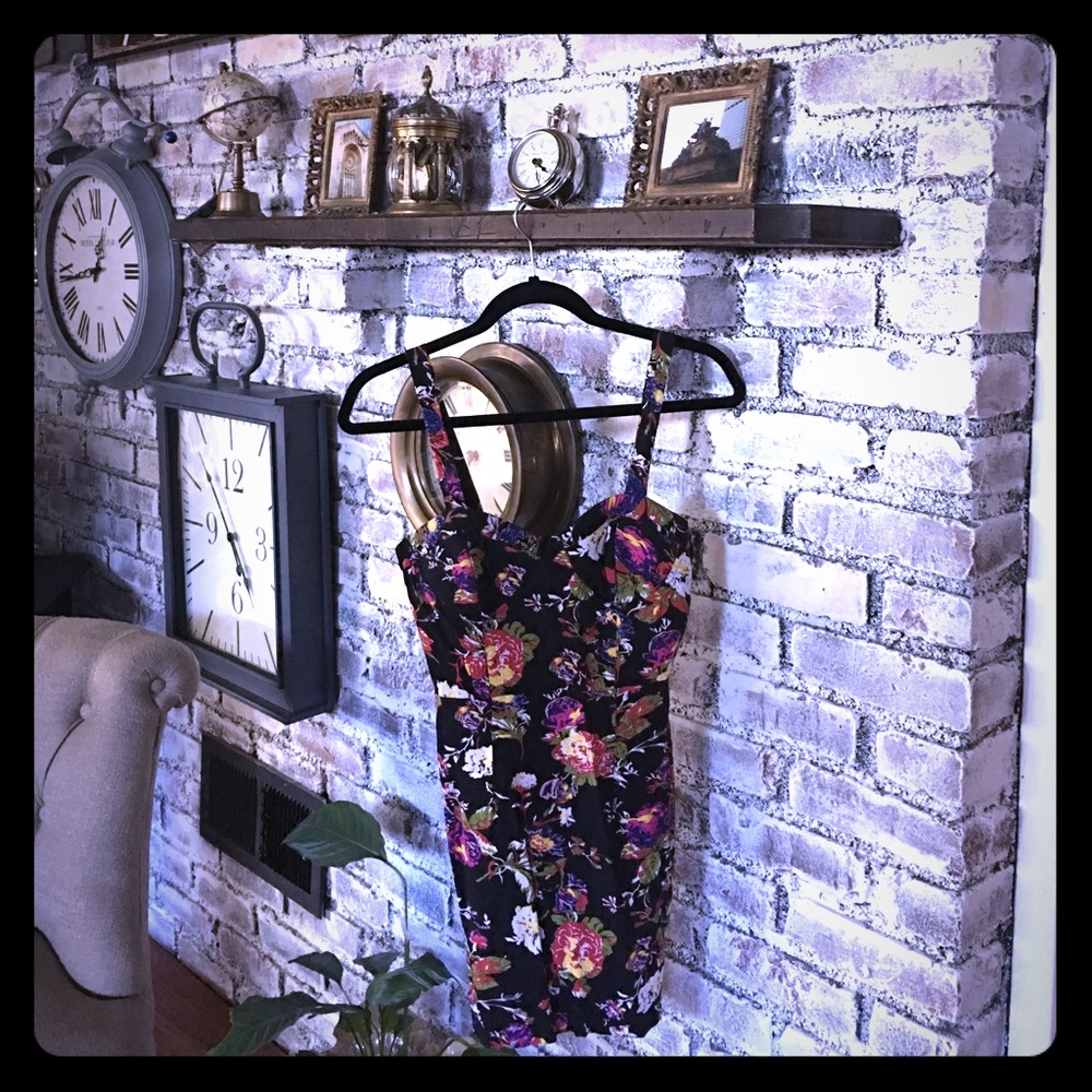 Forever 21 bodycon sexy dress small