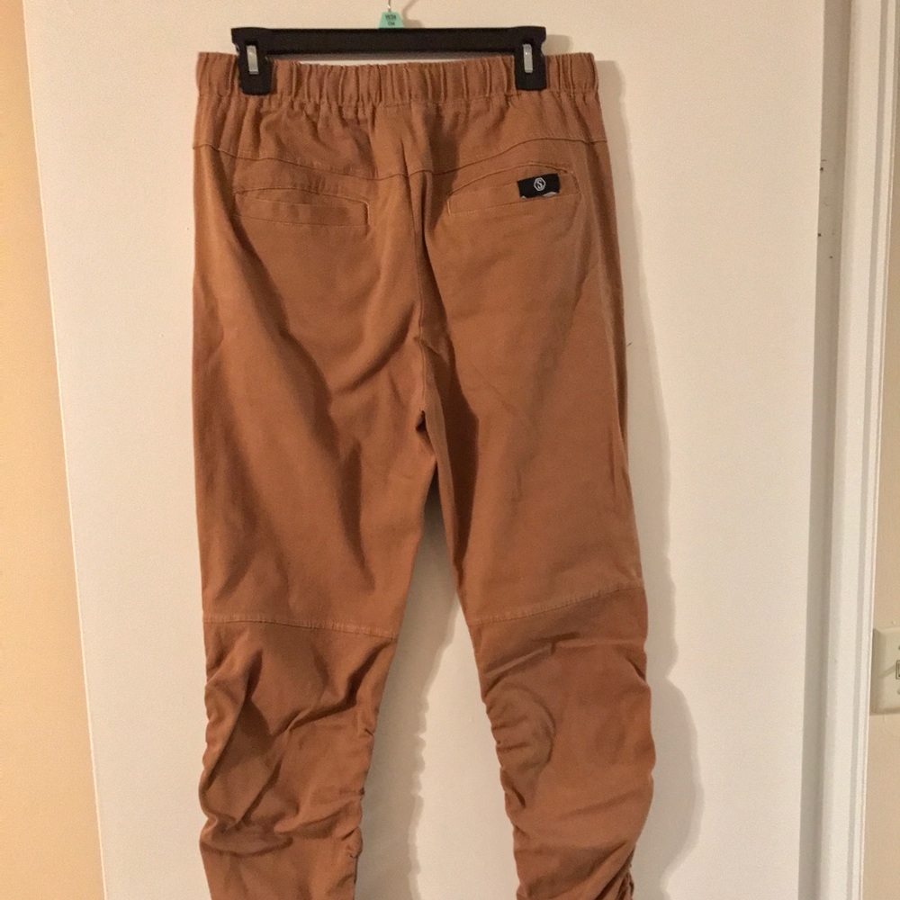 Joggers - Picture 3 of 4