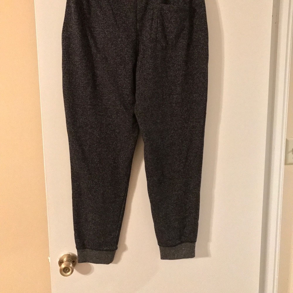 Joggers - Picture 4 of 4