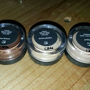 Gift Set.... Bare mineral  3 shades of eye color