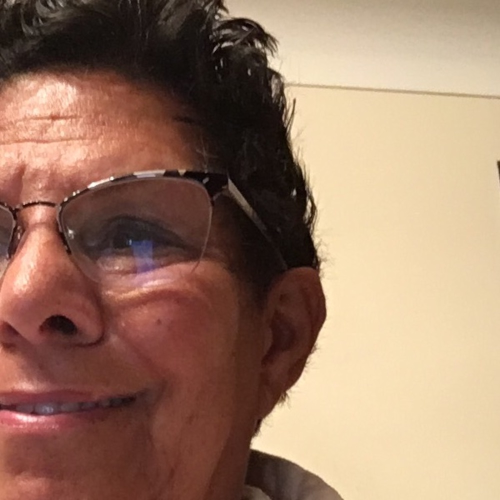 Meet your Posher, Jeanne