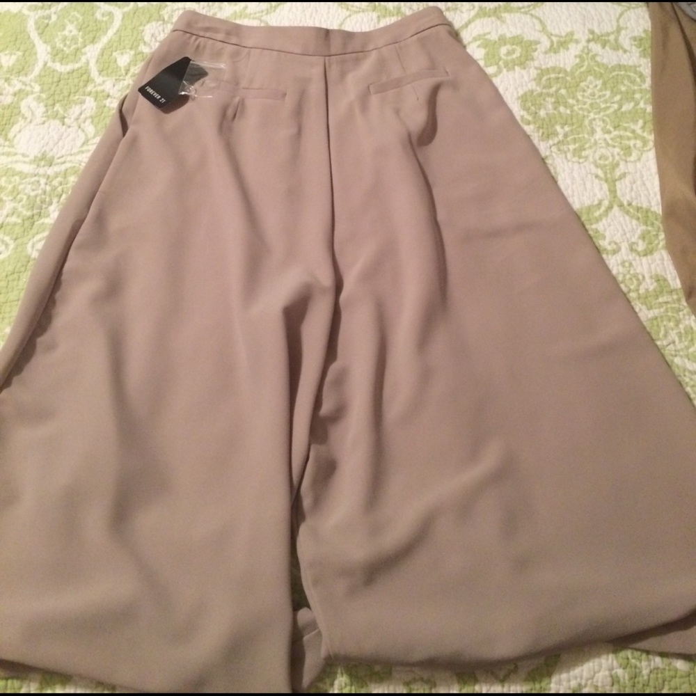 Forever 21 culottes szM NWT