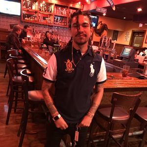 Meet your Posher, Dee