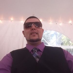 Meet your Posher, Justin