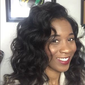 Meet your Posher, Keoshia