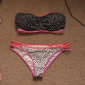 Victoria's Secret bikini