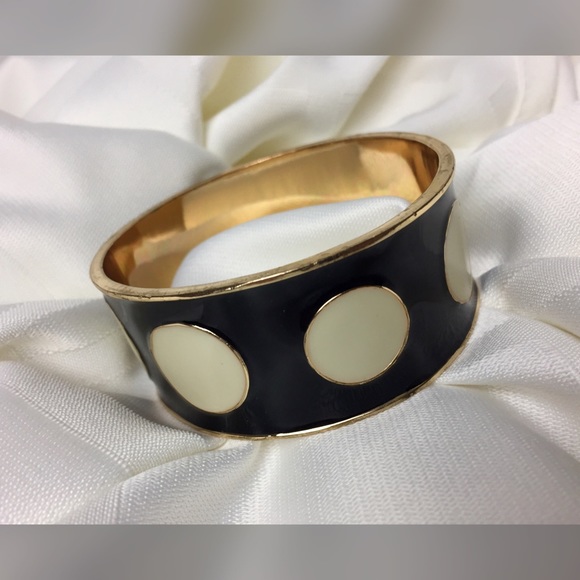 Vintage Black and Cream Designer Bangle - Picture 3 of 8