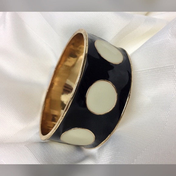 Vintage Black and Cream Designer Bangle - Picture 5 of 8