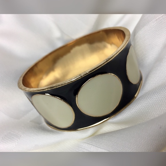 Vintage Black and Cream Designer Bangle - Picture 6 of 8