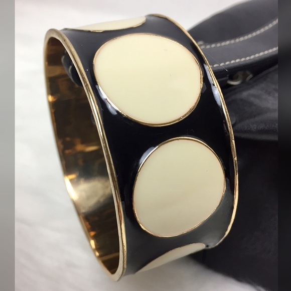 Vintage Black and Cream Designer Bangle - Picture 8 of 8