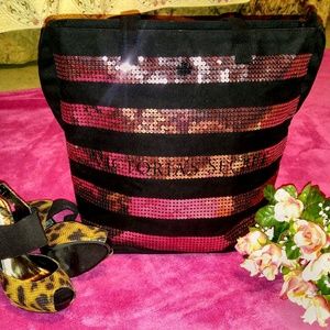 PINK Victoria's Secret Zippered Tote