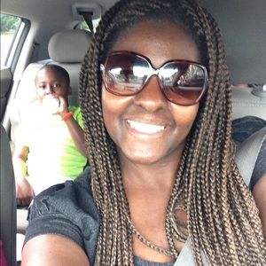 Meet your Posher, Rashida