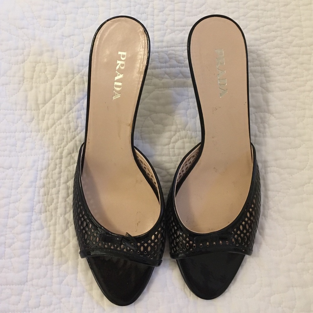 PRADA kitten heels 👠