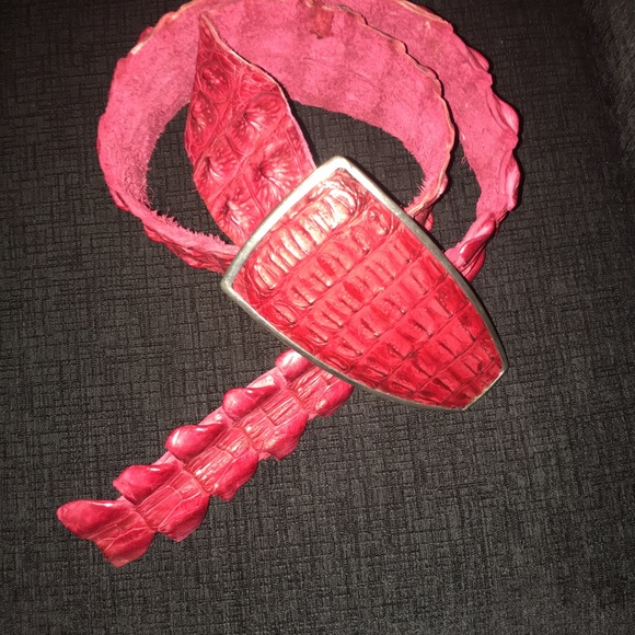 Red wide CROC cinching belt main image 6