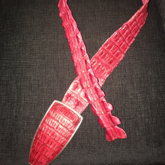 Red wide CROC cinching belt main image 4