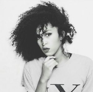 Meet your Posher, Ariel