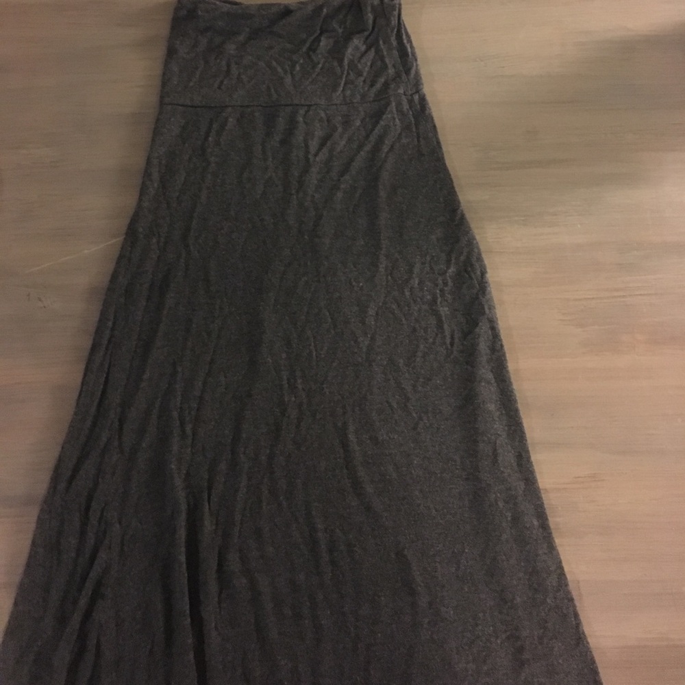 Gray maxi-skirt