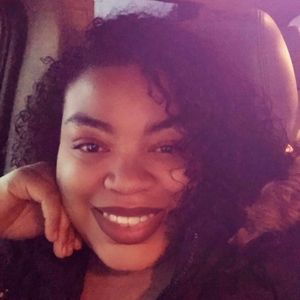 Meet your Posher, Rochelle