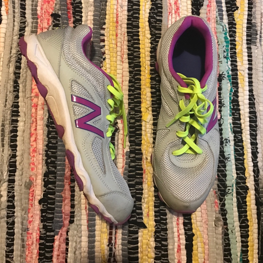 New Balance Women's 520 Size 10