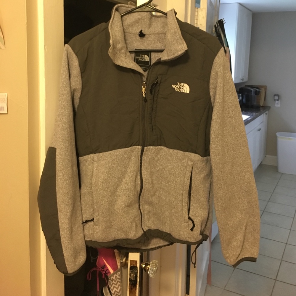 Never worn North Face Jacket Heather Gray