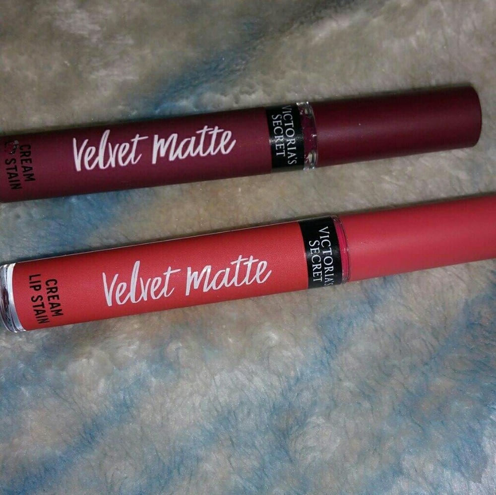 Victoria's secret  cream lip stain