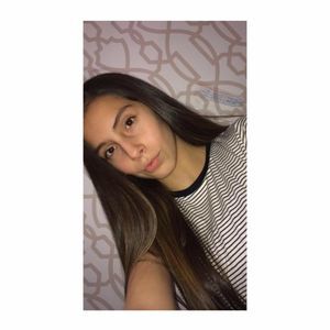 Meet your Posher, Eliseona