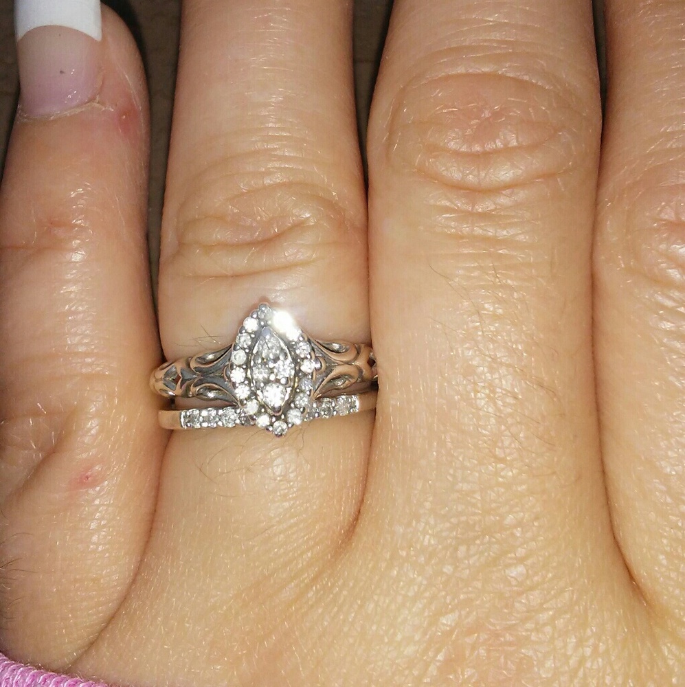 The Keepsake Collection "Hope" Bridal Set