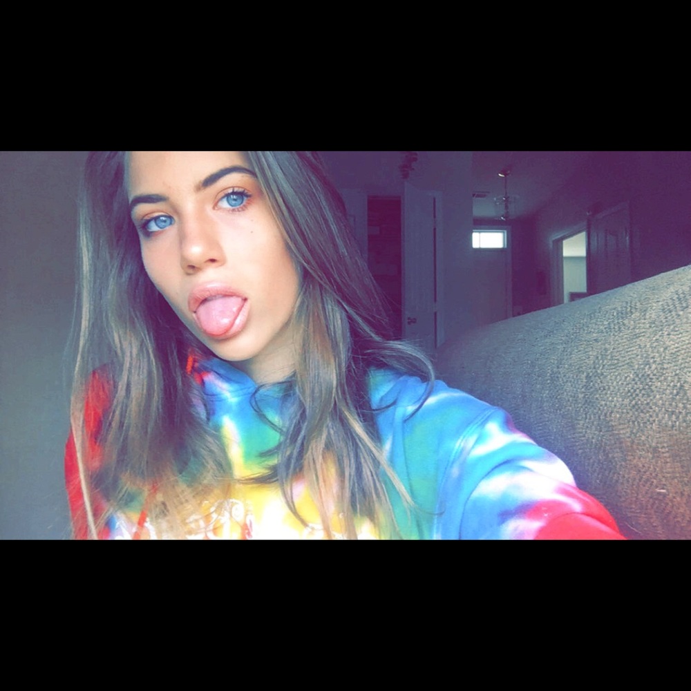 Meet your Posher, Sydney