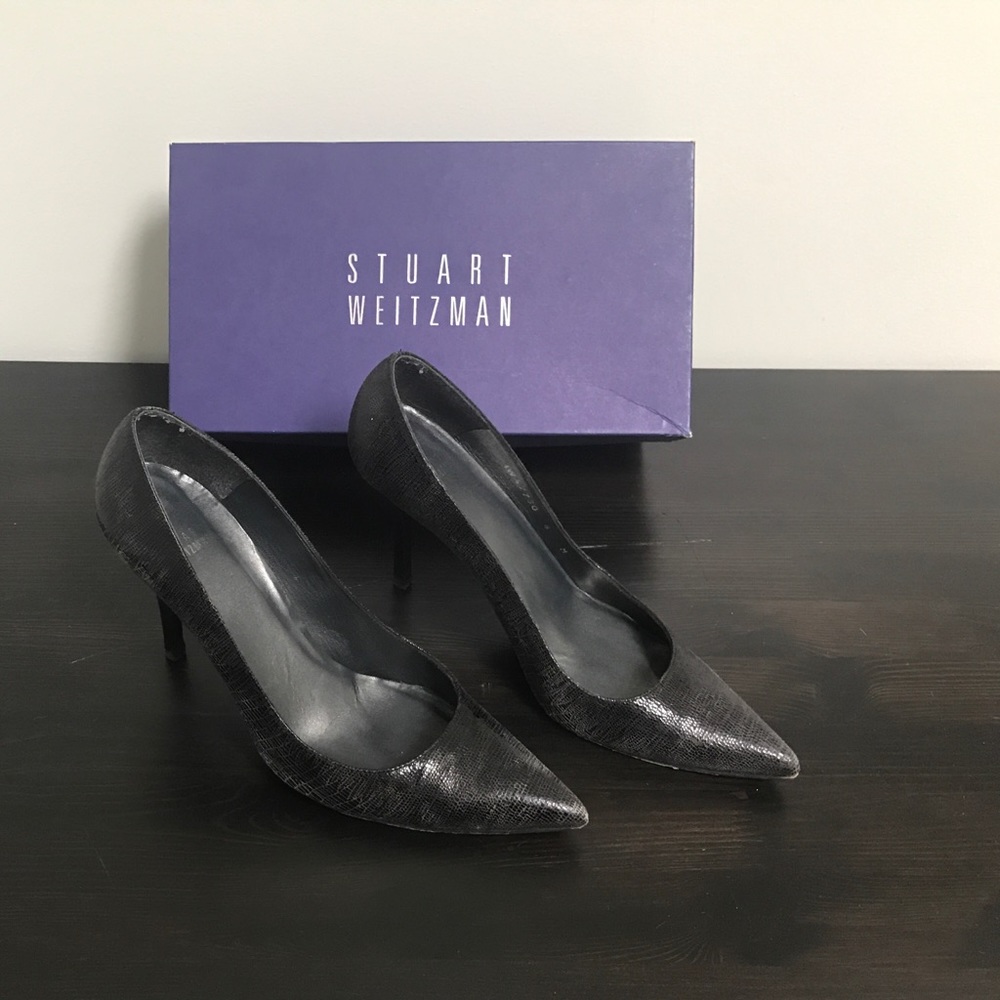 Great heels!!! Stuart Weitzman size 38