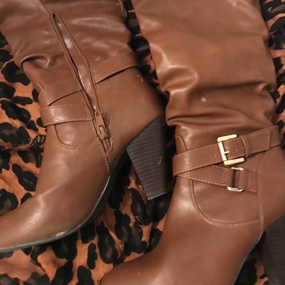 Brown calf boots size