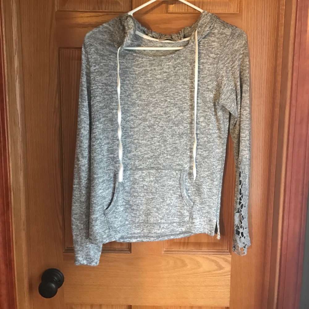 Long sleeve hoodie