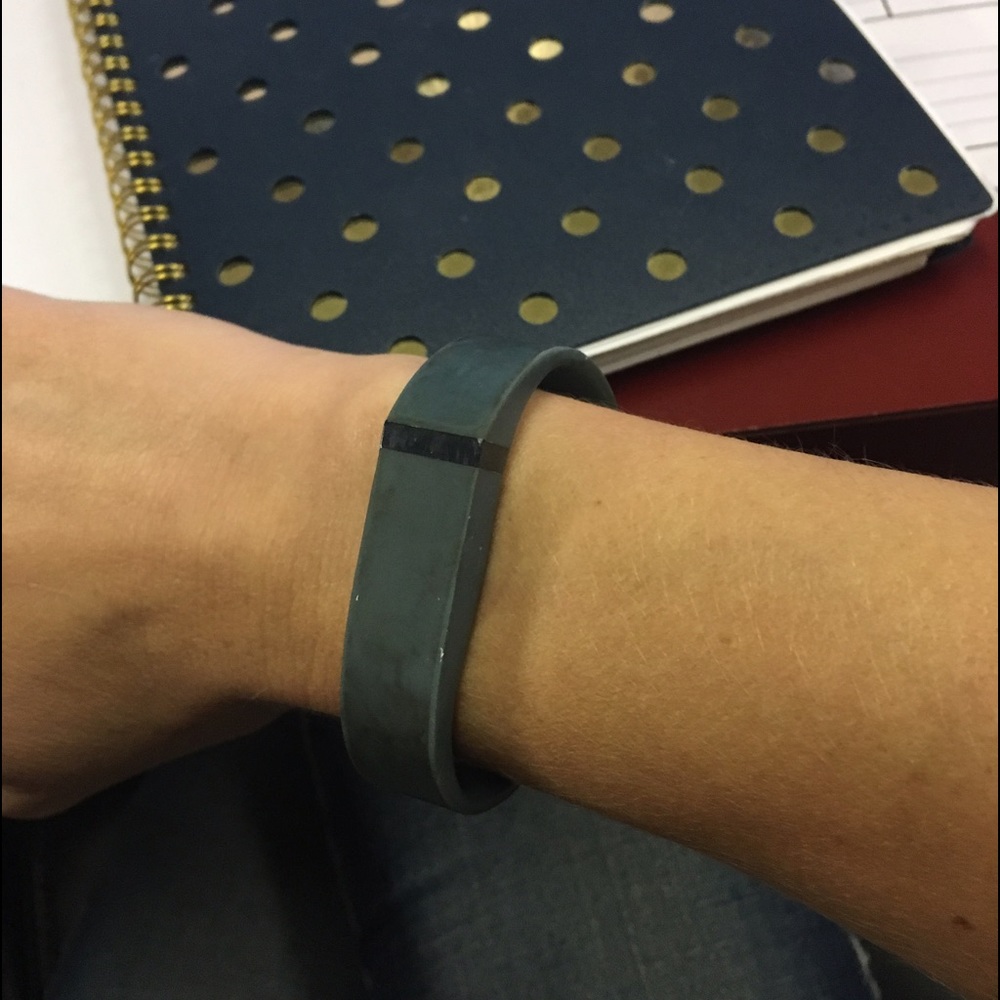 Fitbit flex size Large - Picture 4 of 5