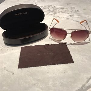 Michael Kors aviator sunglasses❌sold